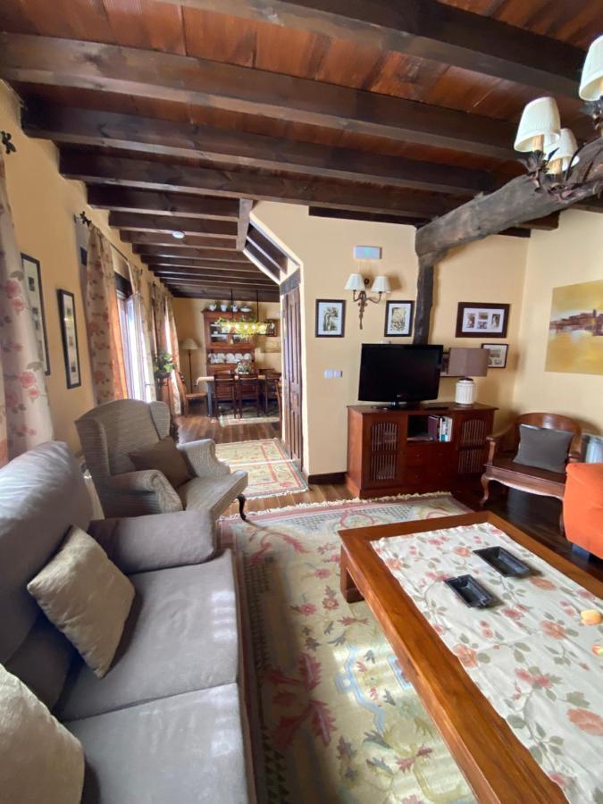 San Cristobal de Boedo Casa Rural Dos Reales מראה חיצוני תמונה