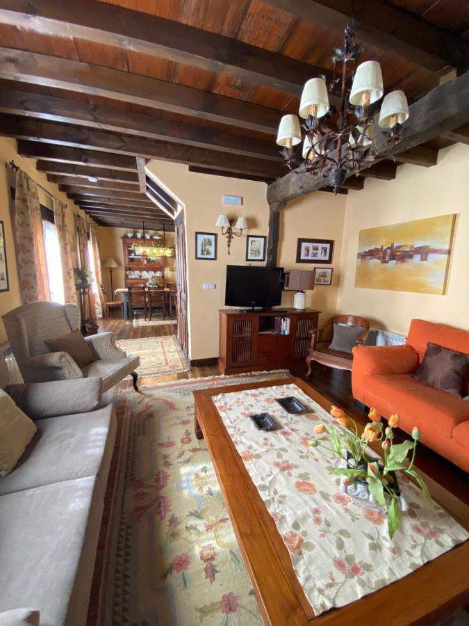 San Cristobal de Boedo Casa Rural Dos Reales מראה חיצוני תמונה